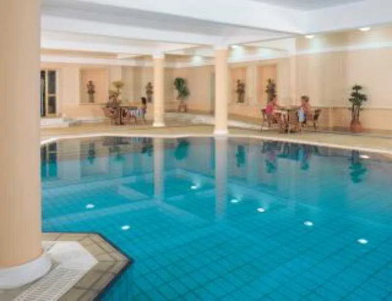 Crown Resorts Henipa Larnaca 3*,  Cyprus